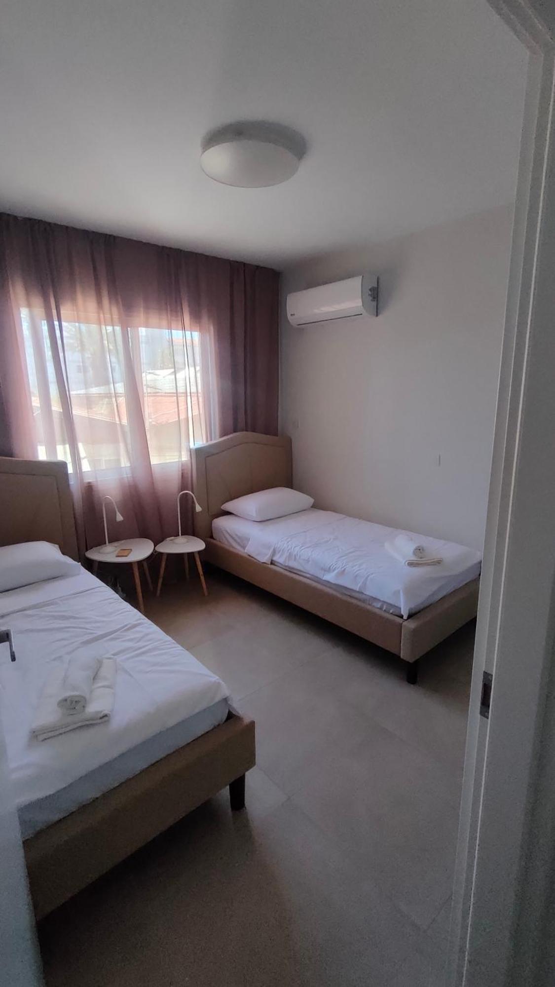 Paphos Two Bedroom Apartment With Pool מראה חיצוני תמונה