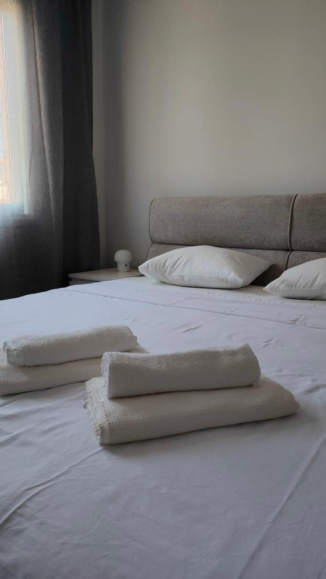 Paphos Two Bedroom Apartment With Pool מראה חיצוני תמונה